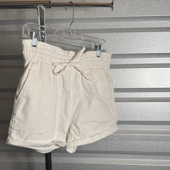 Easel high waist bag shorts, size M - Picture 1 of 4